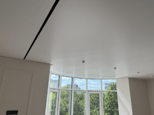 Актуальность натяжных потолков в наши дни