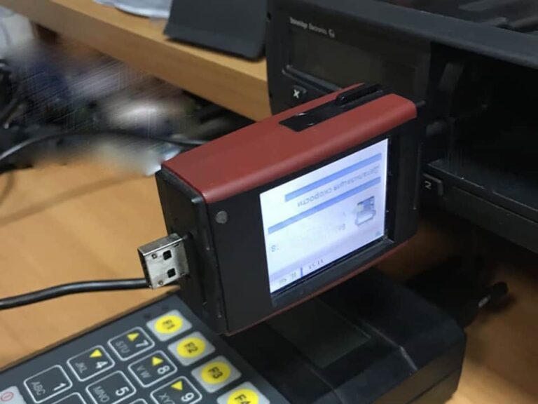 Читання та розшифровка даних тахографа: що потрібно знати перевізнику