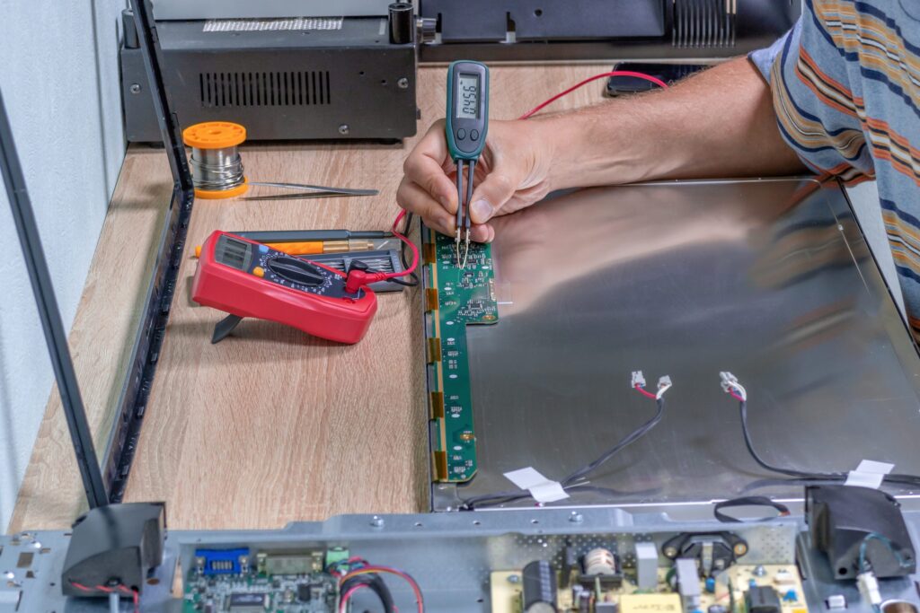 Преимущества квалифицированного ремонта телевизоров в Николаеве