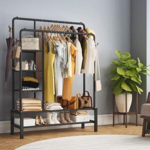 Гардероб-трансформер: коли декілька речей створюють десятки образів