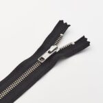 Важные 5 причин выбрать молнии для одежды YKK