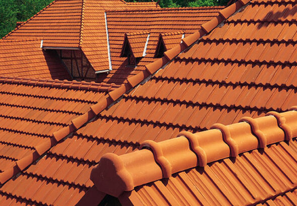Для каких строительных проектов подойдет керамическая черепица