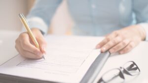 Как быстро и надёжно получить справку о несудимости в Киеве