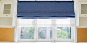 Кому варто звернути увагу на римські штори