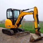 Міні екскаватор як універсальне рішення для сучасних робіт