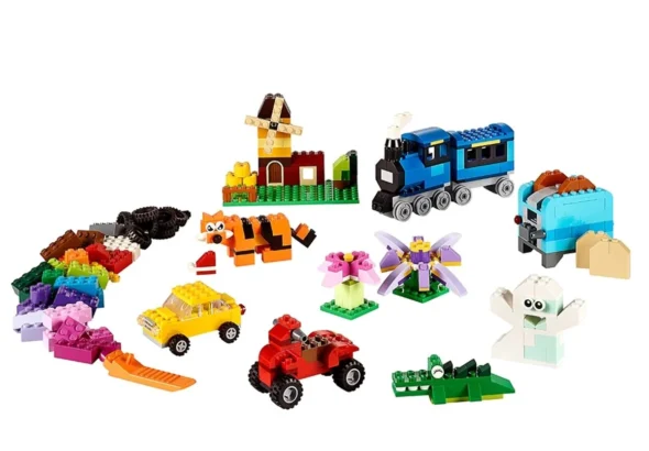 Конструктори LEGO – коли з деталей починається власна історія